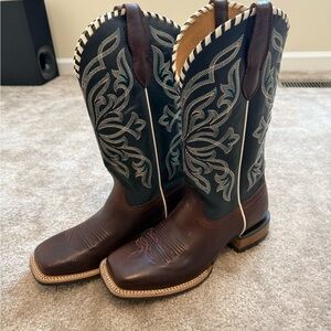 Ariat Women’s Brown Leather Cowboy Boots 9US